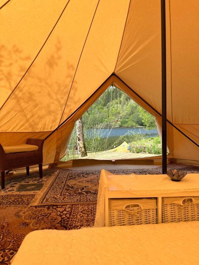 Glamping On Idyllic Lake, Paddle Boards & Rowboat Porsgrunn Exterior foto